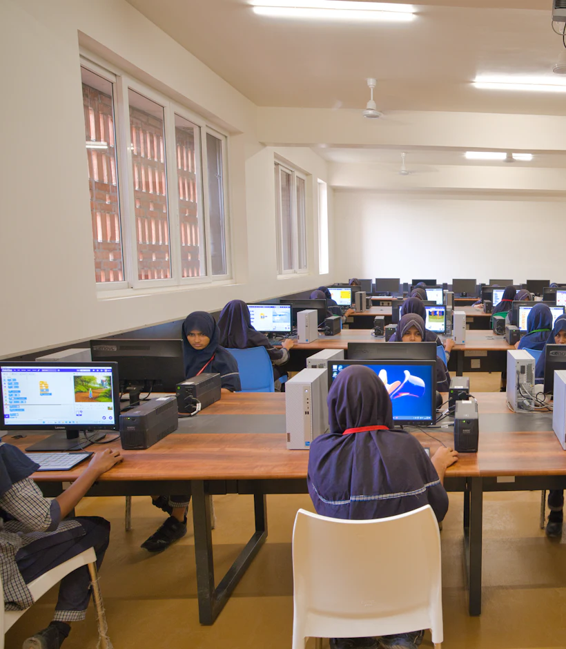 Students in the ScholarBridge computer lab